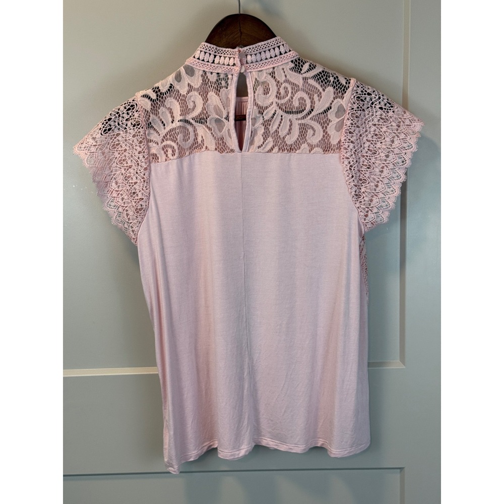 Cable‎ & Gauge Boho Pink Lace Sleeve Sz Medium Romantic Blouse Valentines - Picture 4 of 8